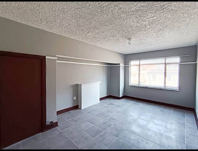 1 BEDROOM APARTMENT FOR SALE IN GQEBERHA CENTRAL